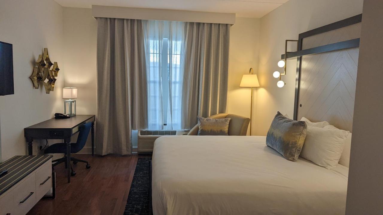 Hotel Indigo Jacksonville-Deerwood Park By Ihg Екстер'єр фото