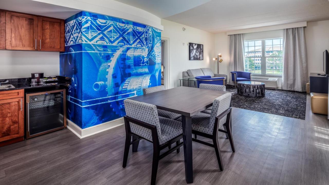 Hotel Indigo Jacksonville-Deerwood Park By Ihg Екстер'єр фото