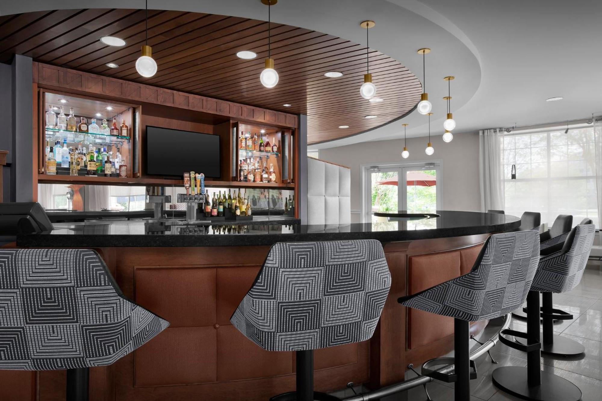 Hotel Indigo Jacksonville-Deerwood Park By Ihg Екстер'єр фото