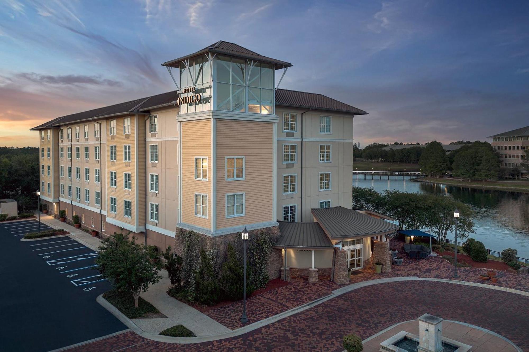 Hotel Indigo Jacksonville-Deerwood Park By Ihg Екстер'єр фото